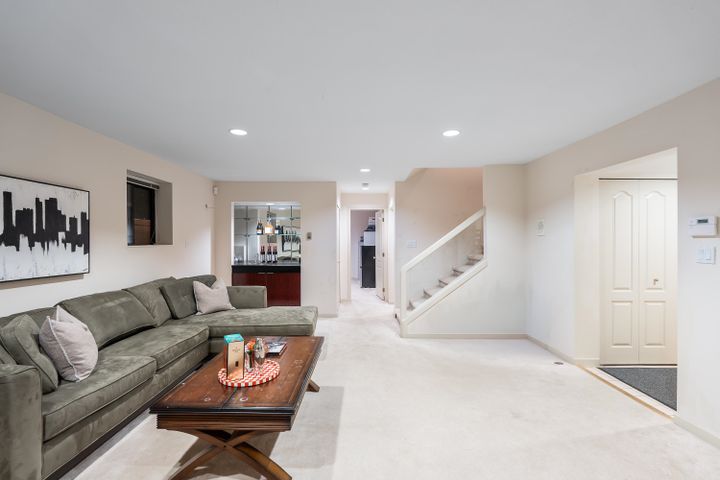 1595-tyrol-court-chartwell-west-vancouver-33 at 1595 Tyrol Court, Chartwell, West Vancouver