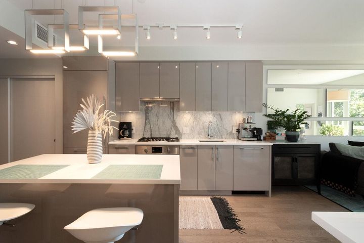 4080-yukon-street-cambie-vancouver-west-01 at 207 - 4080 Yukon Street, Cambie, Vancouver West