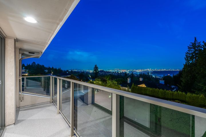 1595-tyrol-court-chartwell-west-vancouver-05 at 1595 Tyrol Court, Chartwell, West Vancouver