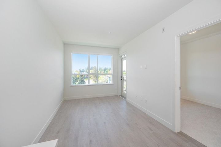 13238-105th-avenue-whalley-north-surrey-09 at 509 - 13238 105th Avenue, Whalley, North Surrey