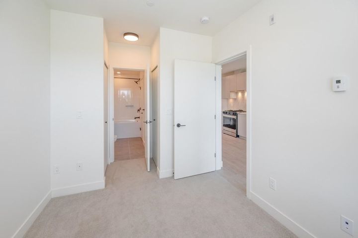 13238-105th-avenue-whalley-north-surrey-12 at 509 - 13238 105th Avenue, Whalley, North Surrey