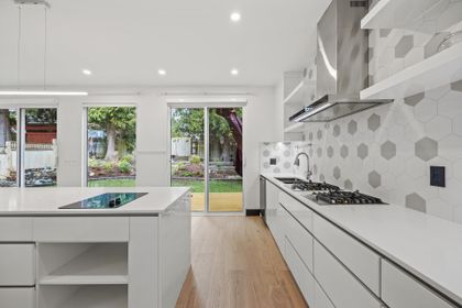 15497-rosemary-heights-crescent-morgan-creek-south-surrey-white-rock-18 at 15497 Rosemary Heights Crescent, Morgan Creek, South Surrey White Rock