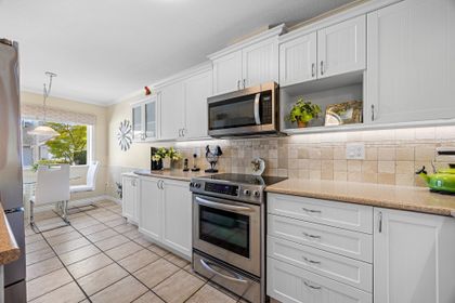 17516-4-avenue-pacific-douglas-south-surrey-white-rock-13 at 10 - 17516 4 Avenue, Pacific Douglas, South Surrey White Rock