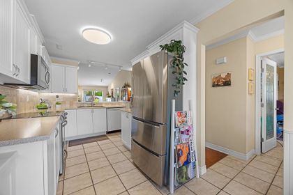 17516-4-avenue-pacific-douglas-south-surrey-white-rock-17 at 10 - 17516 4 Avenue, Pacific Douglas, South Surrey White Rock