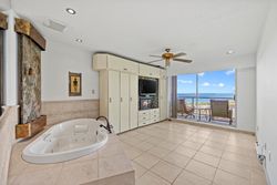 15015-victoria-avenue-white-rock-south-surrey-white-rock-18 at 504 - 15015 Victoria Avenue, White Rock, South Surrey White Rock