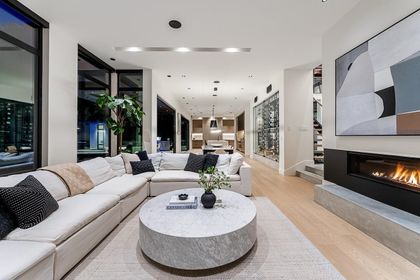 12551 22 Avenue, Ocean Park, South Surrey living 3 at 12551 22 Avenue, Crescent Bch Ocean Pk., South Surrey White Rock