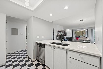 15025-victoria-avenue-white-rock-south-surrey-white-rock-06 at 102 - 15025 Victoria Avenue, White Rock, South Surrey White Rock