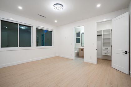 15569-oxenham-avenue-white-rock-south-surrey-white-rock-21 at 15569 Oxenham Avenue, White Rock, South Surrey White Rock