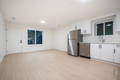 15569-oxenham-avenue-white-rock-south-surrey-white-rock-29 at 15569 Oxenham Avenue, White Rock, South Surrey White Rock