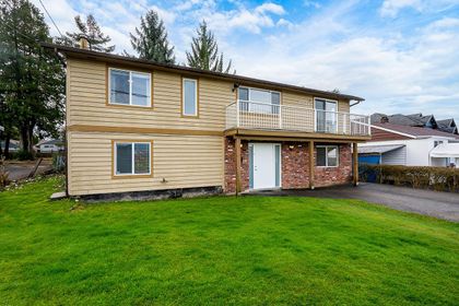 13728-112-avenue-bolivar-heights-north-surrey-02 at 13728 112 Avenue, Bolivar Heights, North Surrey