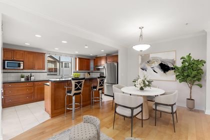 15357-17a-avenue-king-george-corridor-south-surrey-white-rock-09 at 204 - 15357 17a Avenue, King George Corridor, South Surrey White Rock