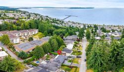 1360-everall-street-white-rock-south-surrey-white-rock-11 at 1360 Everall Street, White Rock, South Surrey White Rock