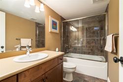 18.jpg at 14854  Avenue, King George Corridor, South Surrey White Rock