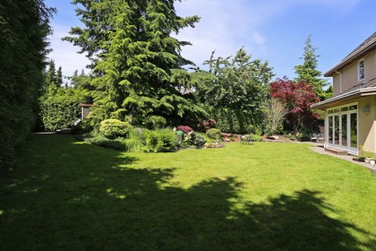 22x at 13316  Avenue, Elgin Chantrell, South Surrey White Rock