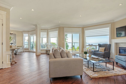 04 at 13289  Avenue, Crescent Bch Ocean Pk., South Surrey White Rock