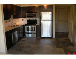 257375924 at 402 - 2511 King George Highway, King George Corridor, South Surrey White Rock