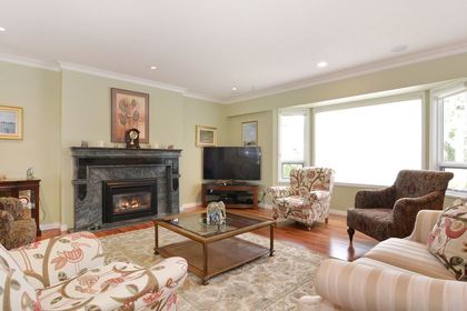 262087009-1 at 14548  Avenue, Sunnyside Park Surrey, South Surrey White Rock