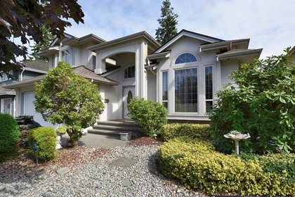 2620249911 at 2326  Street, Sunnyside Park Surrey, South Surrey White Rock