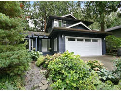 2612825561 at 2482  Street, Crescent Bch Ocean Pk., South Surrey White Rock