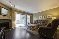 09-3 at 14 - 1828  Drive, King George Corridor, South Surrey White Rock