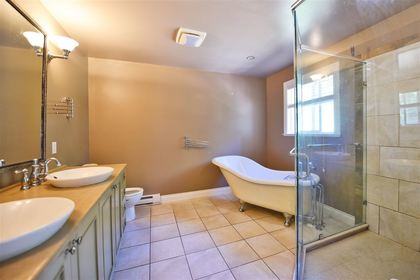 2694-141-street-sunnyside-park-surrey-south-surrey-white-rock-08 at 2694 141 Street, Sunnyside Park Surrey, South Surrey White Rock