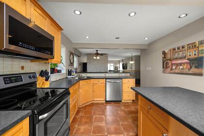 1061-parker-street-white-rock-south-surrey-white-rock-12 at 1061 Parker Street, White Rock, South Surrey White Rock