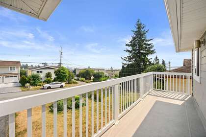 1061-parker-street-white-rock-south-surrey-white-rock-19 at 1061 Parker Street, White Rock, South Surrey White Rock