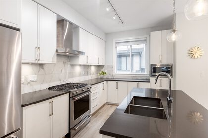 2999-151-street-king-george-corridor-south-surrey-white-rock-05 at 15 - 2999 151 Street, King George Corridor, South Surrey White Rock