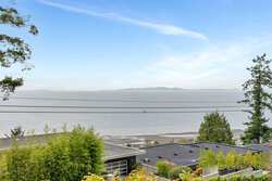 14887-hardie-avenue-white-rock-south-surrey-white-rock-07 at 14887 Hardie Avenue, White Rock, South Surrey White Rock