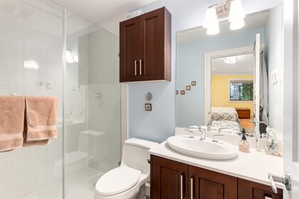 1725-southmere-crescent-sunnyside-park-surrey-south-surrey-white-rock-17 at 19 - 1725 Southmere Crescent, Sunnyside Park Surrey, South Surrey White Rock