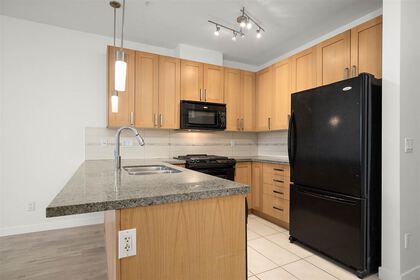 15988-26-avenue-grandview-surrey-south-surrey-white-rock-10 at 208 - 15988 26 Avenue, Grandview Surrey, South Surrey White Rock