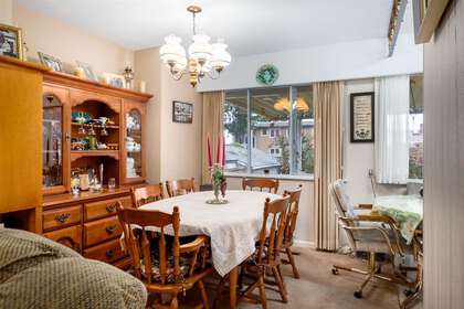 15460-semiahmoo-avenue-white-rock-south-surrey-white-rock-07 at 15460 Semiahmoo Avenue, White Rock, South Surrey White Rock