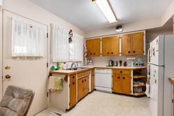 15460-semiahmoo-avenue-white-rock-south-surrey-white-rock-09 at 15460 Semiahmoo Avenue, White Rock, South Surrey White Rock