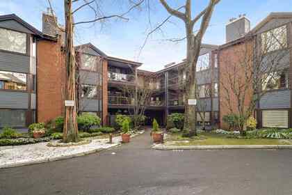 15300-17-avenue-king-george-corridor-south-surrey-white-rock-01 at 305 - 15300 17 Avenue, King George Corridor, South Surrey White Rock