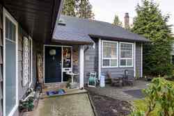 2077-ocean-forest-drive-crescent-bch-ocean-pk-south-surrey-white-rock-02 at 2077 Ocean Forest Drive, Crescent Bch Ocean Pk., South Surrey White Rock