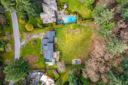 2694-141-street-sunnyside-park-surrey-south-surrey-white-rock-03 at 2694 141 Street, Sunnyside Park Surrey, South Surrey White Rock