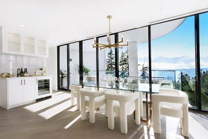 14825-thrift-avenue-white-rock-south-surrey-white-rock-01 at 403 - 14825 Thrift Avenue, White Rock, South Surrey White Rock