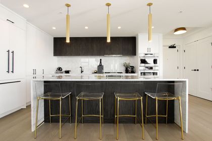 14825-thrift-avenue-white-rock-south-surrey-white-rock-06 at 702 - 14825 Thrift Avenue, White Rock, South Surrey White Rock