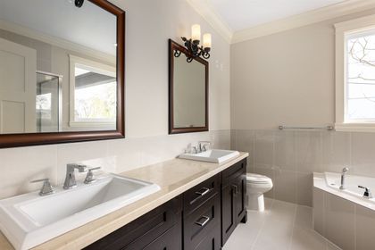 15528-cliff-avenue-white-rock-south-surrey-white-rock-16 at 15528 Cliff Avenue, White Rock, South Surrey White Rock