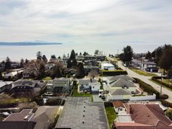 15528-cliff-avenue-white-rock-south-surrey-white-rock-32 at 15528 Cliff Avenue, White Rock, South Surrey White Rock