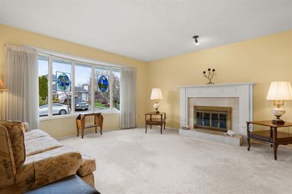 1652-141a-street-sunnyside-park-surrey-south-surrey-white-rock-05 at 1652 141a Street, Sunnyside Park Surrey, South Surrey White Rock