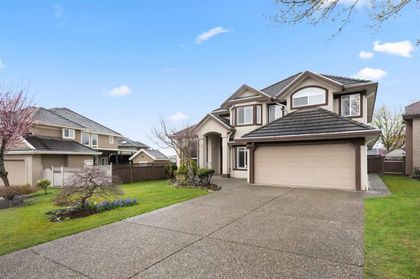 8357-153a-street-fleetwood-tynehead-surrey-01 at 8357 153a Street, Fleetwood Tynehead, Surrey