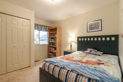  at 13044 19a Street, Crescent Bch Ocean Pk., South Surrey White Rock