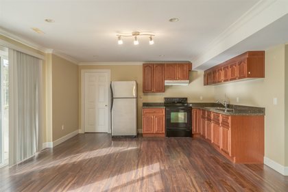 15.jpg at 6813 197 Street, Willoughby Heights, Langley