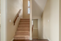 8.jpg at 6813 197 Street, Willoughby Heights, Langley