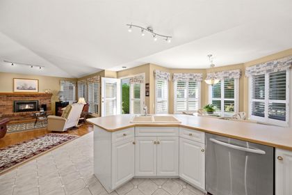 2305-131a-street-elgin-chantrell-south-surrey-white-rock-10 at 2305 131a Street, Elgin Chantrell, South Surrey White Rock