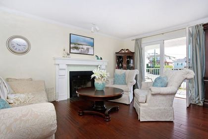 2.jpg at 961 Keil Street, White Rock, South Surrey White Rock