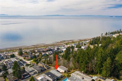 14713-upper-roper-avenue-white-rock-south-surrey-white-rock-09 at 14713 Upper Roper Avenue, White Rock, South Surrey White Rock