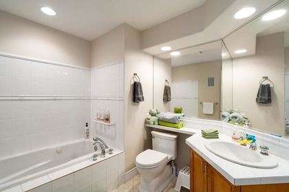 16133-morgan-creek-crescent-morgan-creek-south-surrey-white-rock-21 at 16133 Morgan Creek Crescent, Morgan Creek, South Surrey White Rock