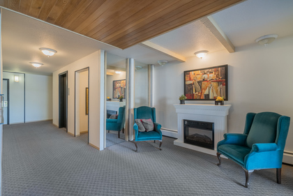  at 208 - 1360 Martin Street, White Rock, South Surrey White Rock